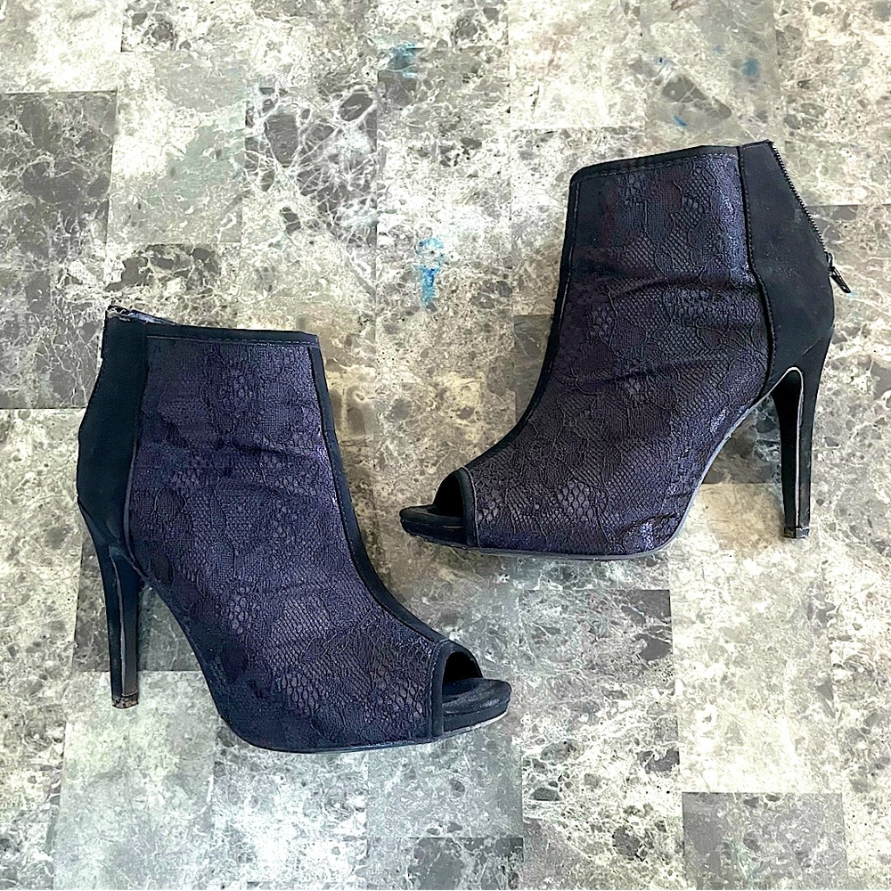 Ardene Black Lace Open Toe Heels - Size 8